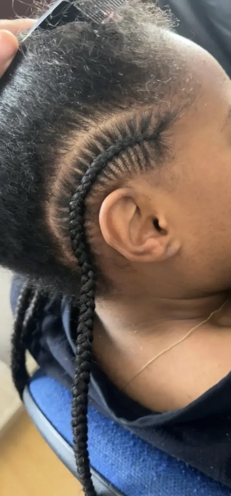 10-stitch-braids_book_london_mobile_afro_hairdresser_braider_near_me_o_doesitall_frohub