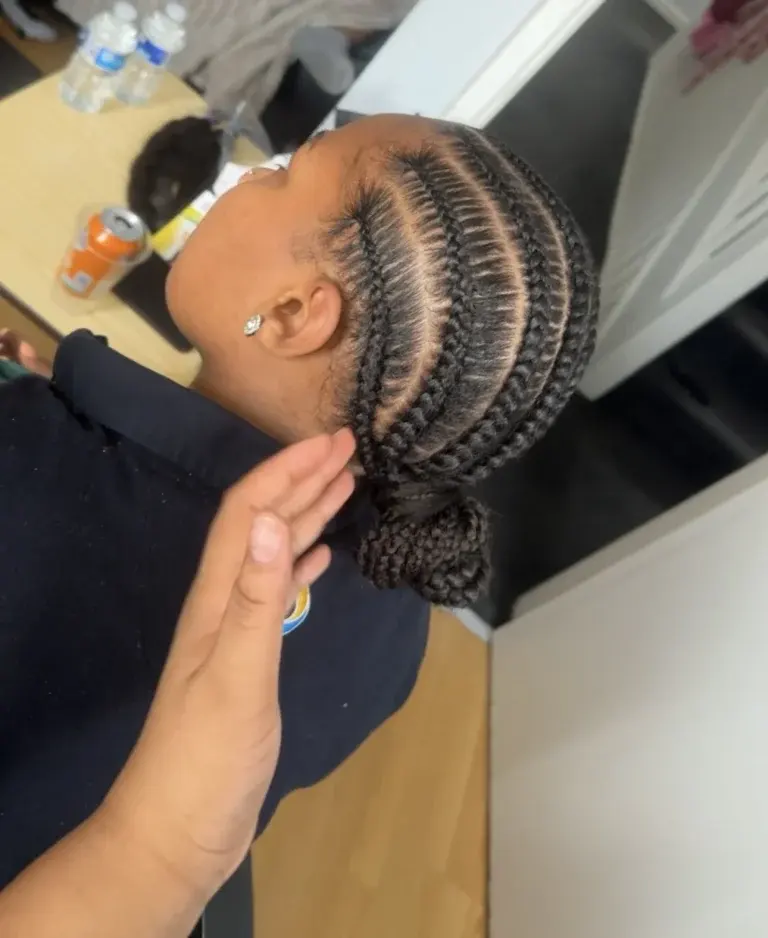 8-stitch-braids-with-extensions_book_london_mobile_afro_hairdresser_braider_near_me_o_doesitall_frohub