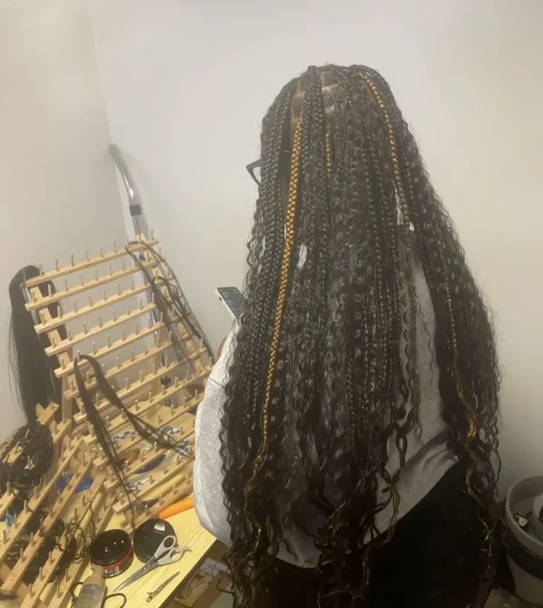 large-knotless-goddess-braids-bum-length_book_london_mobile_salon_afro_hairdresser_braider_near_me_o_doesitall_frohub