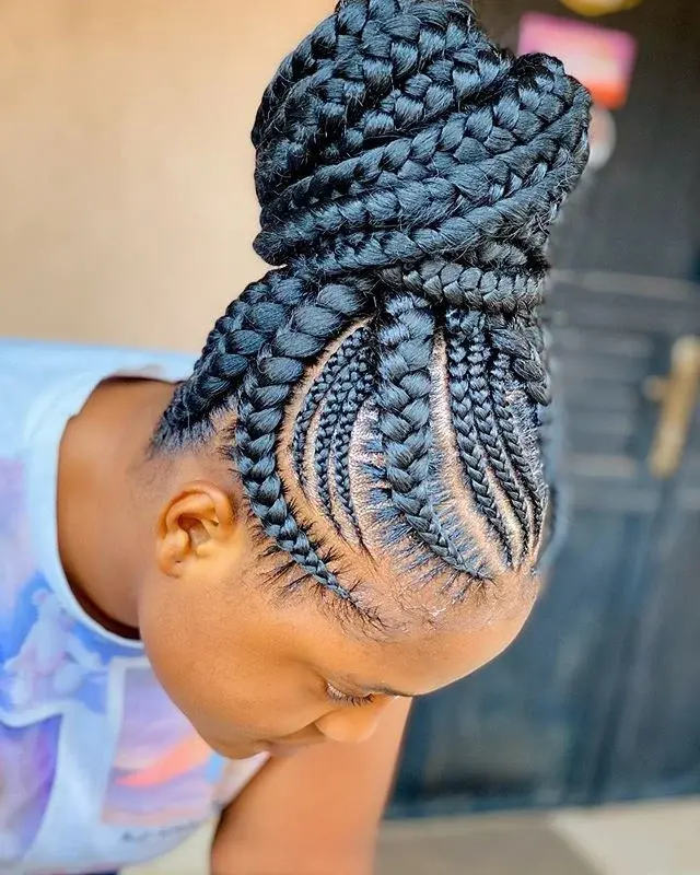 medium-feed-in-cornrows_book_uxbridge-middlesex_afro_hairdresser_braider_near_me_main-dor-by-grace_frohub