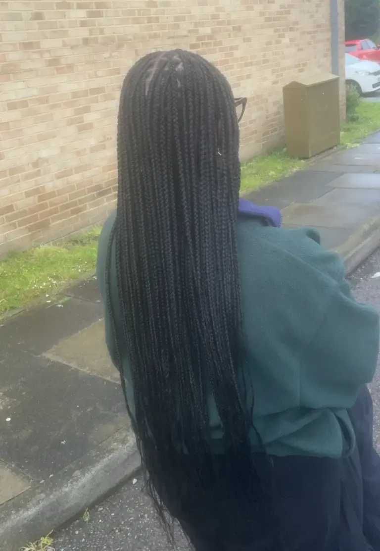 small-bum-length-knotless_book_london_mobile_salon_afro_hairdresser_braider_near_me_o_doesitall_frohub