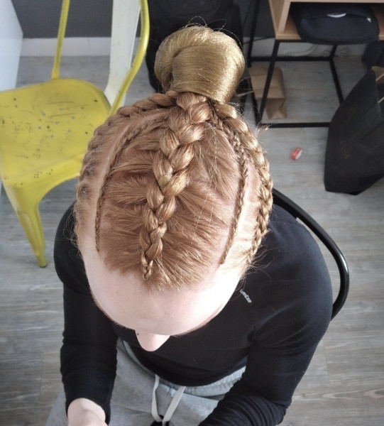 Ghana Cornrows Crown Royale Book London Mobile Afro Hairstylist Braider Near Me FroHub