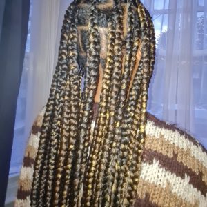 Knotless Braids Lotta Hair and Beauty Book London Mobile Afro Hairdresser Braider Near Me FroHub