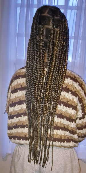 Knotless Braids Lotta Hair and Beauty Book London Mobile Afro Hairstylist Braider Near Me FroHub