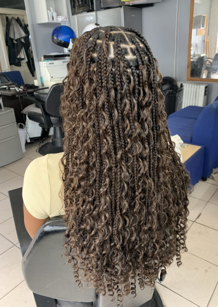 Knotless Braids TheBraidTechnician Book Black Afro London Mobile Hairdresser Salon Braider Near Me FroHub