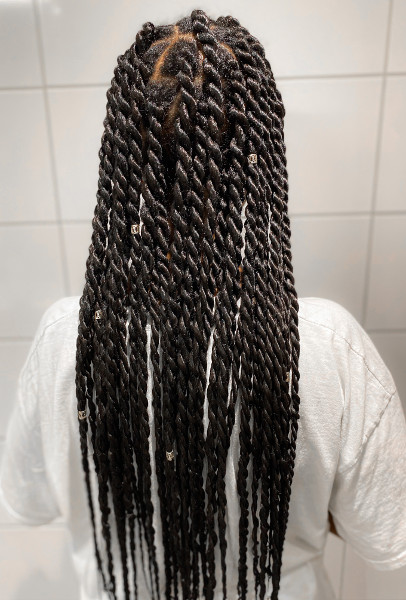 Senegalese Twists Passion Braids Hairbywinta Book Black Afro West London UK Hairdresser Hair Salon Braider Near Me FroHub