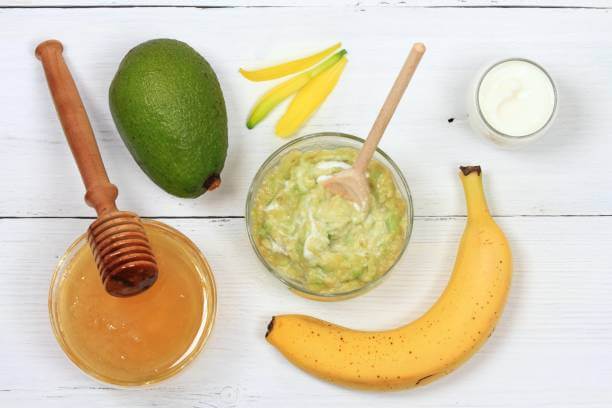 DIY Avocado Banana Hair Mask for Dry Afro Curly Hair