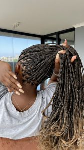 french curl box braids FroHub