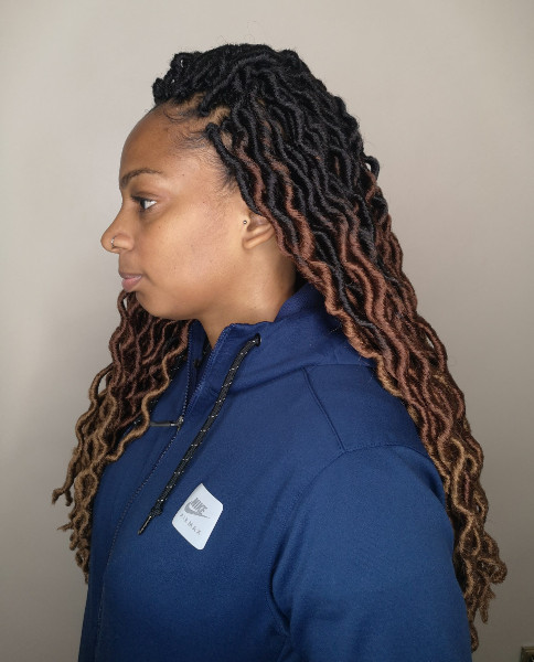 crochet-cornrows-base_book_barking_mobile_afro_hairdresser_braider_near_me_a-froye-hair_frohub