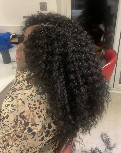 crochet-braids-cornrows-base_book_edgware_mobile_salon_afro_hairdresser_braider_near_me_crown-royale_frohub