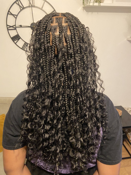 medium-5-rows-goddess-knotless-braids_book_barking_mobile_afro_hairdresser_braider_near_me_a-froye-hair_frohub