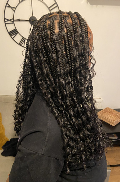 medium-5-rows-goddess-knotless-braids_book_barking_mobile_afro_hairdresser_braider_near_me_a-froye-hair_frohub