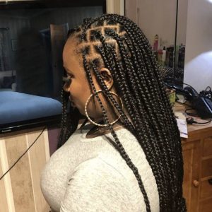 medium knotless braids