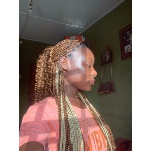 Peekaboo knotless braids with curly ends