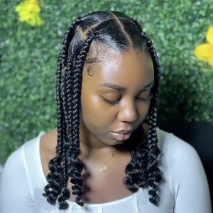 short jumbo knotless braids with curly ends London Afro Hairdressers near me FroHub