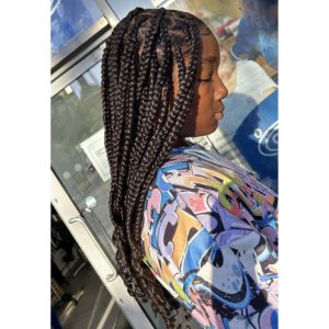 large knotless braids