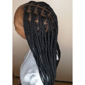 medium knotless braids