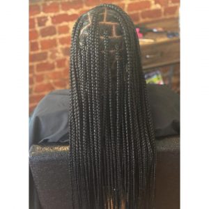 medium knotless braids