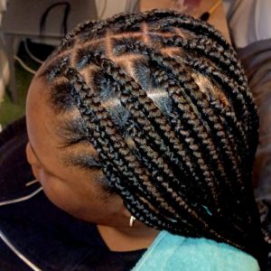 medium knotless braids