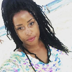 medium kinky twists