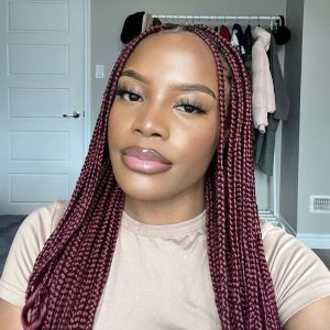 burgundy small knotless braids for autumn