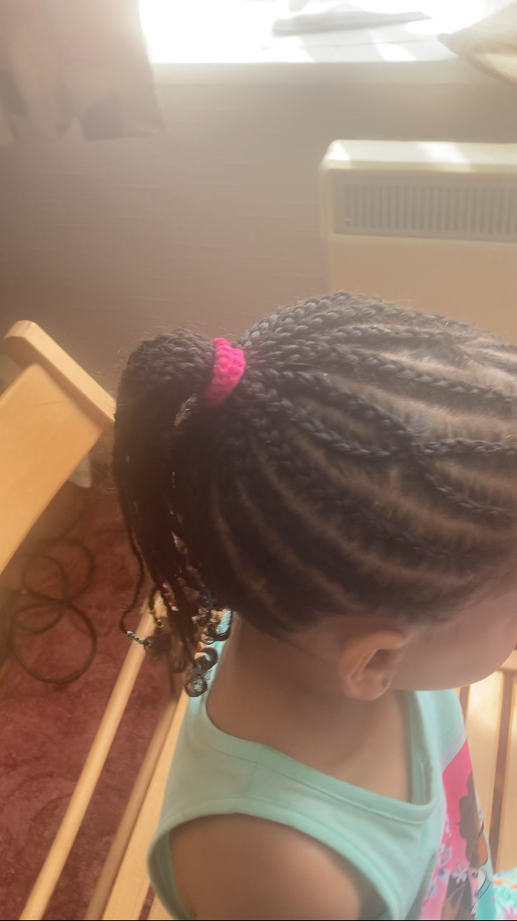 kids-cornrows_book_hayes_mobile_afro_hairdresser_braider_near_me_blend-with-d-trend_frohub