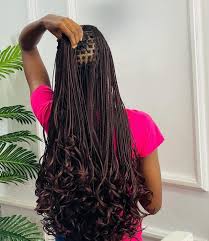smedium-french-braid-mid-back-length_book_west-drayton_mobile_afro_hairdresser_braider_near_me_main-dor-by-grace_frohub
