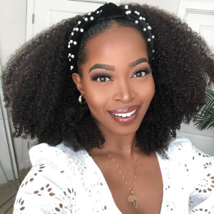 hair down with accessories on natural hair FroHub