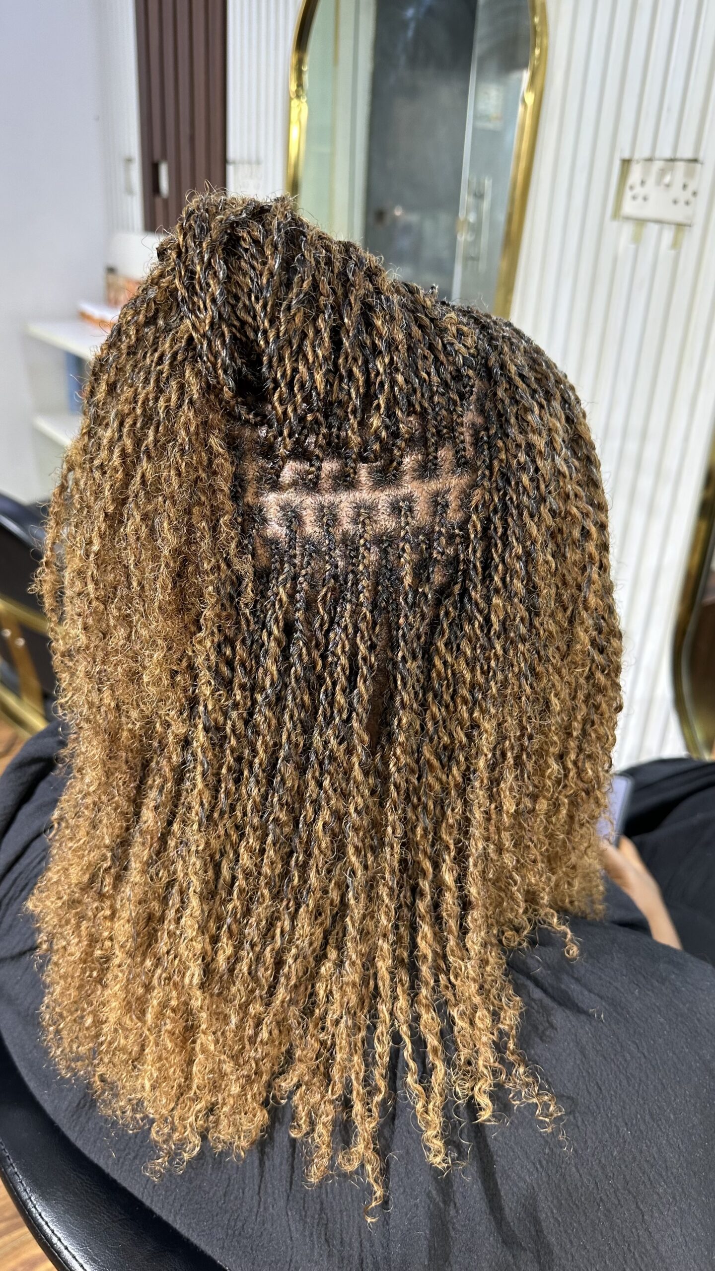 kinky-tiwts-mid-back-length_book_west-drayton_mobile_afro_hairdresser_braider_near_me_main-dor-by-grace_frohub