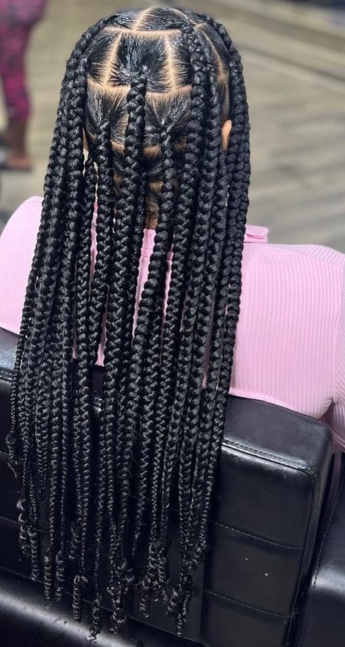 large-knotless-box-braids_book_sutton_afro_hairdresser_braider_near_me_glam-bar-beauty_frohub