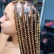 large-knotless-braid-shoulder-length_book_west-drayton_mobile_afro_hairdresser_braider_near_me_main-dor-by-grace_frohub