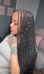 smedium-boho-knotless-braid-shoulder-length_book_west-drayton_mobile_afro_hairdresser_braider_near_me_main-dor-by-grace_frohub