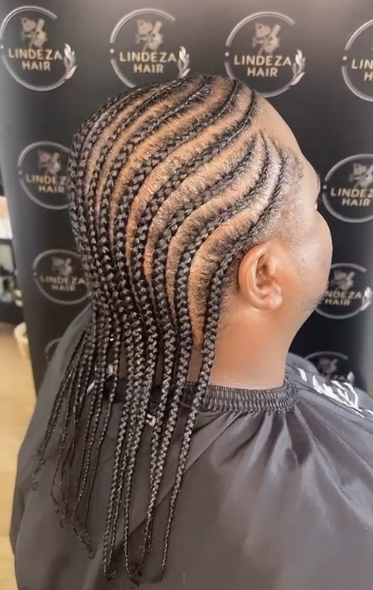 cornrow-10-cornrows-mens_book_new-barnet_afro_hairdresser_braider_near_me_lindeza-hair_frohub