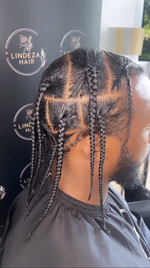 single-plaits-full-head-mens_book_new-barnet_afro_hairdresser_braider_near_me_lindeza-hair_frohub