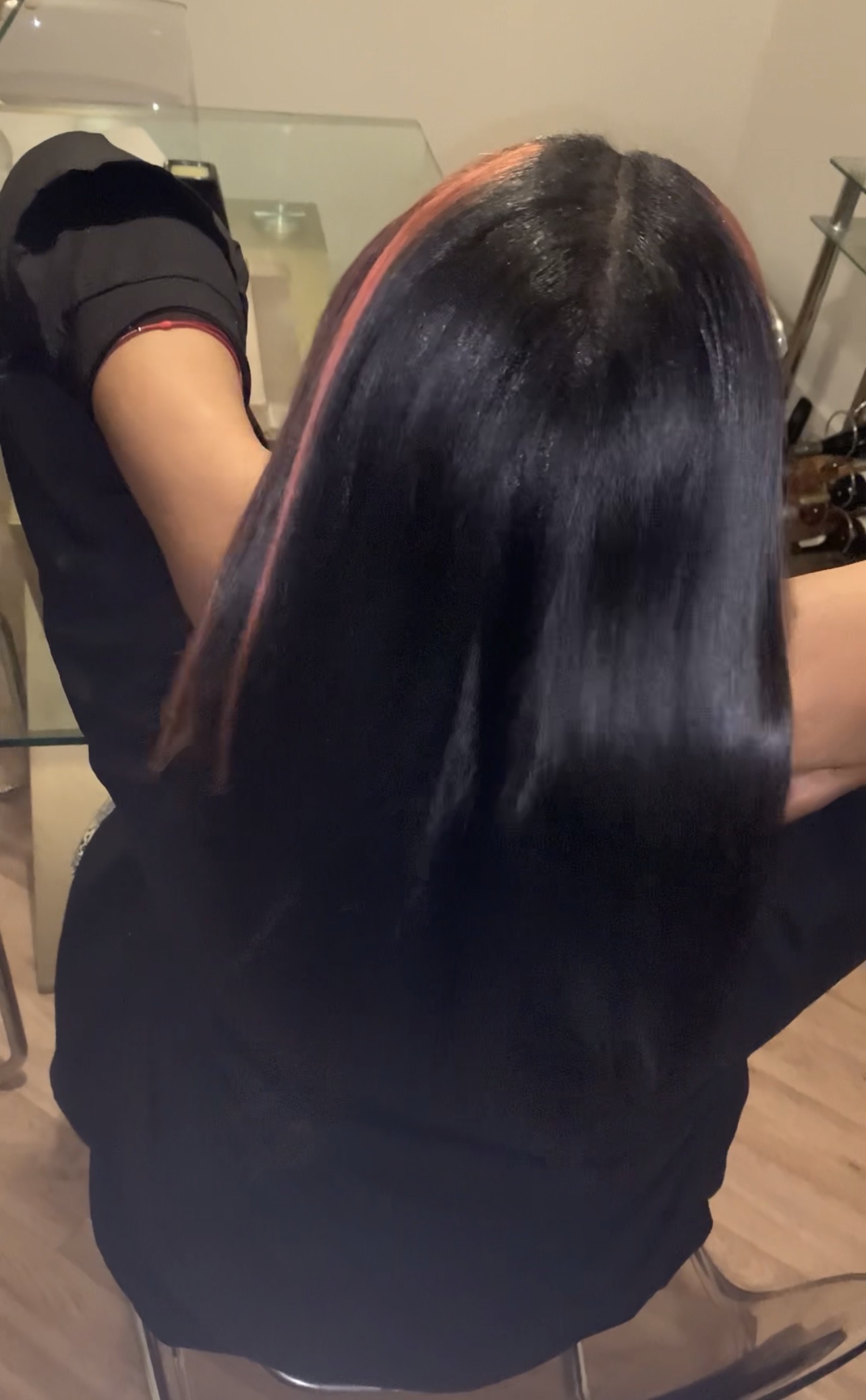 brazilian-blow-dry_book_london_afro_hairdresser_braider_near_me_lovetexture_frohub