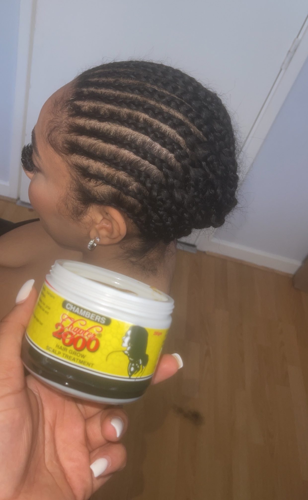 wig-cornrows-all-back-up-to-20-cornrows_book_london_mobile_afro_hairdresser_braider_near_me_o_doesitall_frohub