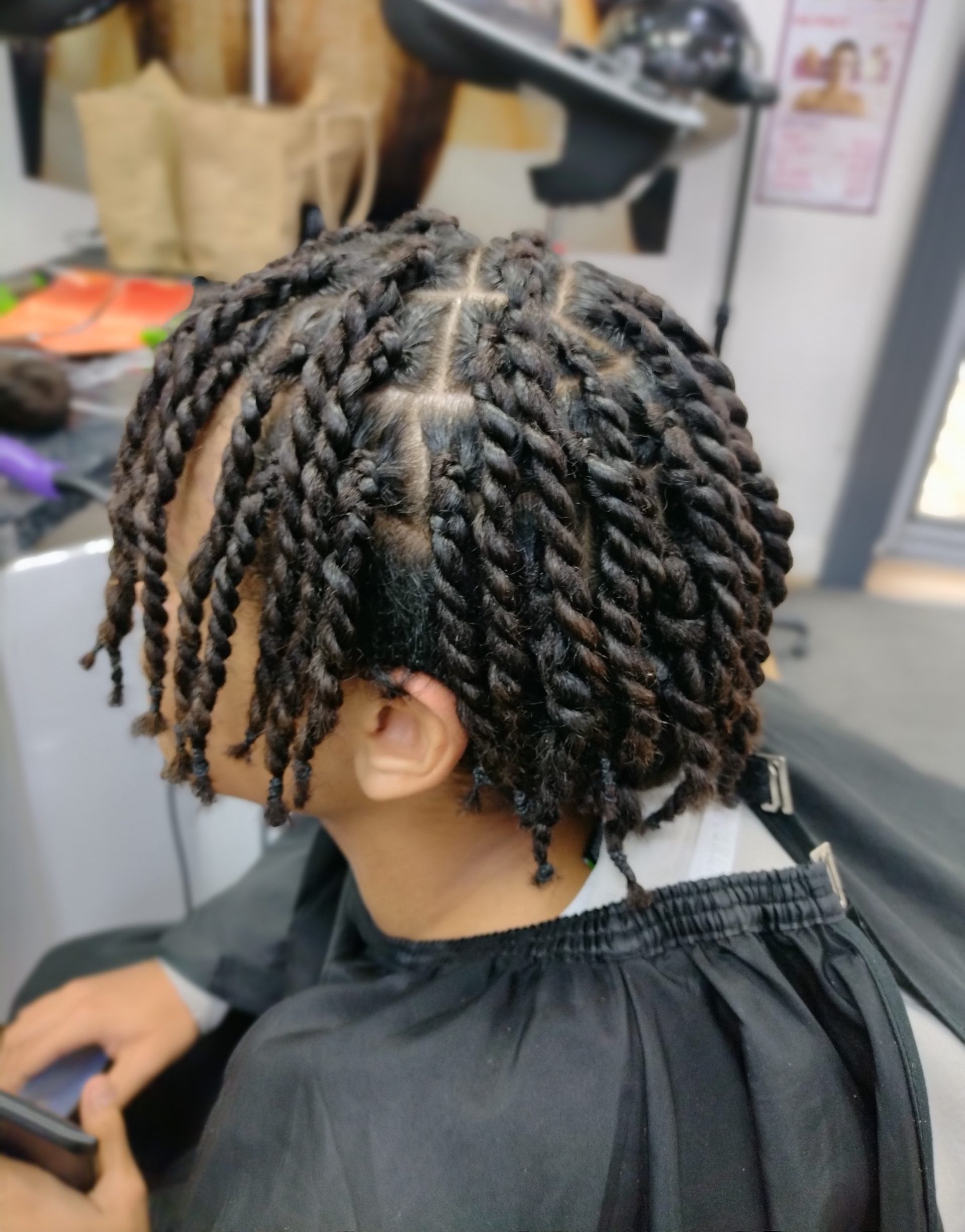 mens-twists_book_london_mobile_afro_hairdresser_braider_near_me_la-maison-rose_frohub