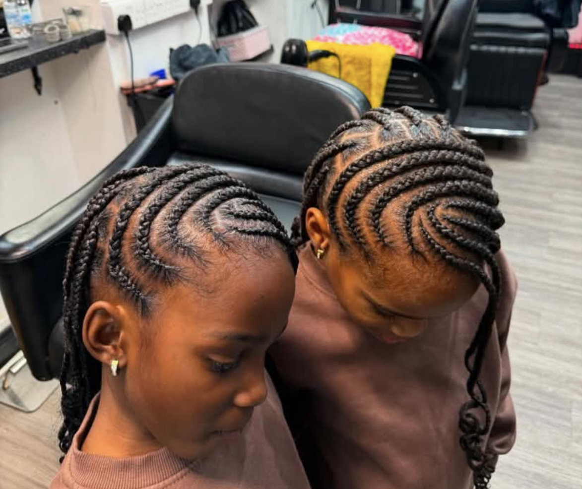 kids-cornrows_book_london_salon_afro_hairdresser_braider_near_me_diamond-hair-beauty-ltd_frohub
