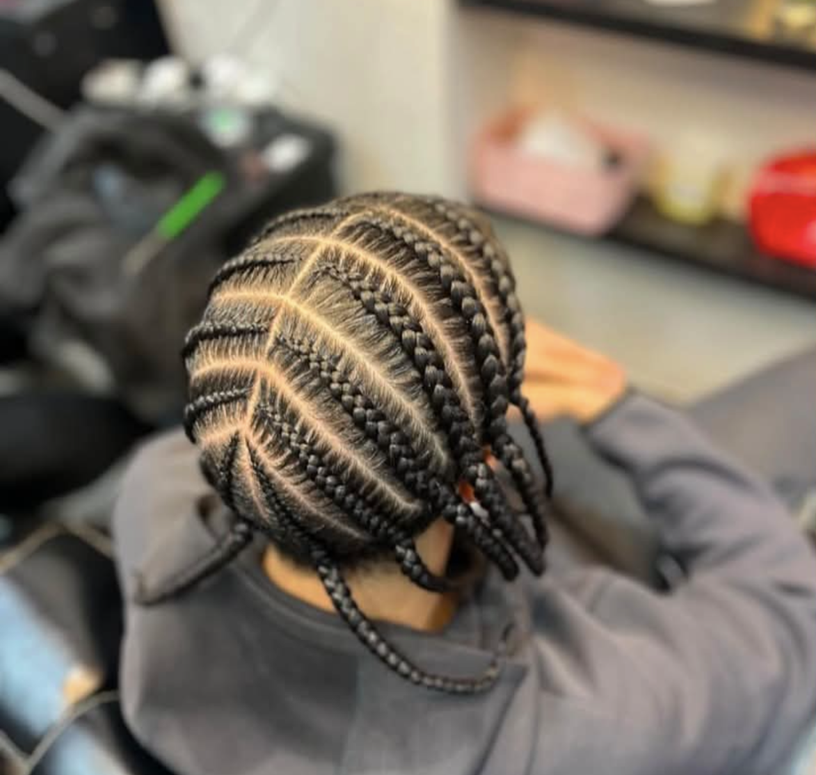 pop-smoke-braids_book_london_salon_afro_hairdresser_braider_near_me_diamond-hair-beauty-ltd_frohub