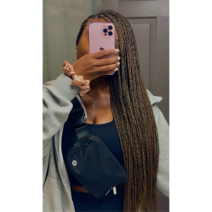 colour 4, 30 and 27 knotless braids FroHub